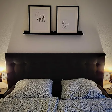 Schoene Und Ruhige Direkt An Der Mosel Apartment *