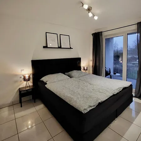 Schoene Und Ruhige Direkt An Der Mosel Apartment Koblenz (Rhineland-Palatinate)