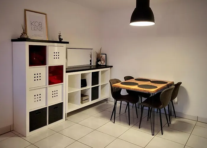 Appartement Schoene Und Ruhige Direkt An Der Mosel Coblence